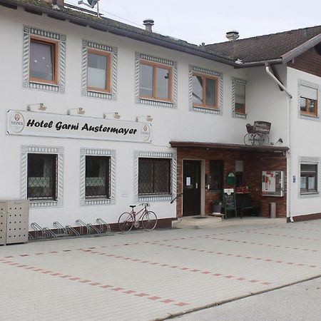 Hotel Garni Austermayer Traunreut Exterior foto