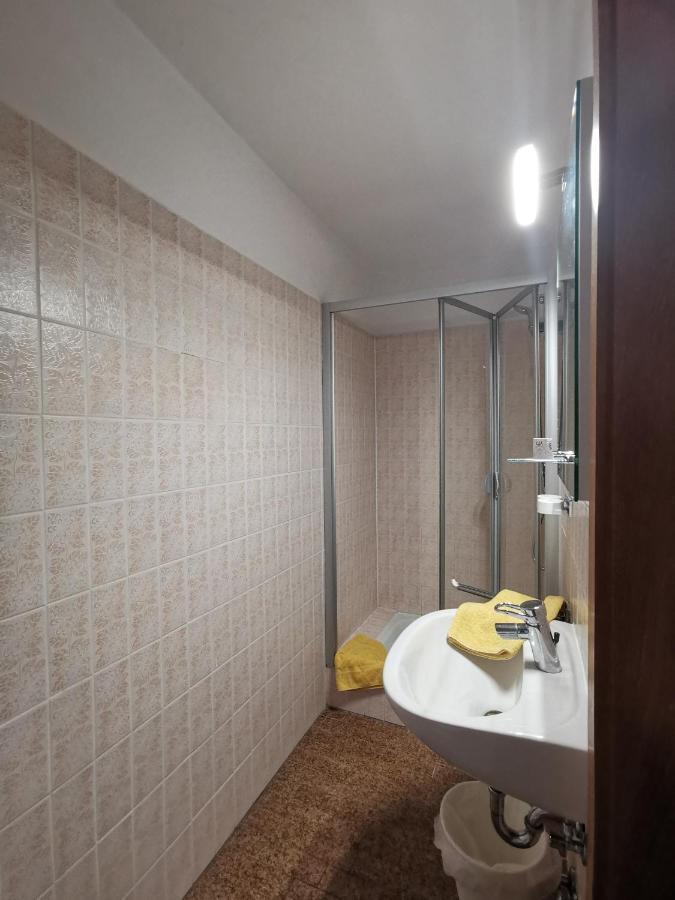 Hotel Garni Austermayer Traunreut Exterior foto
