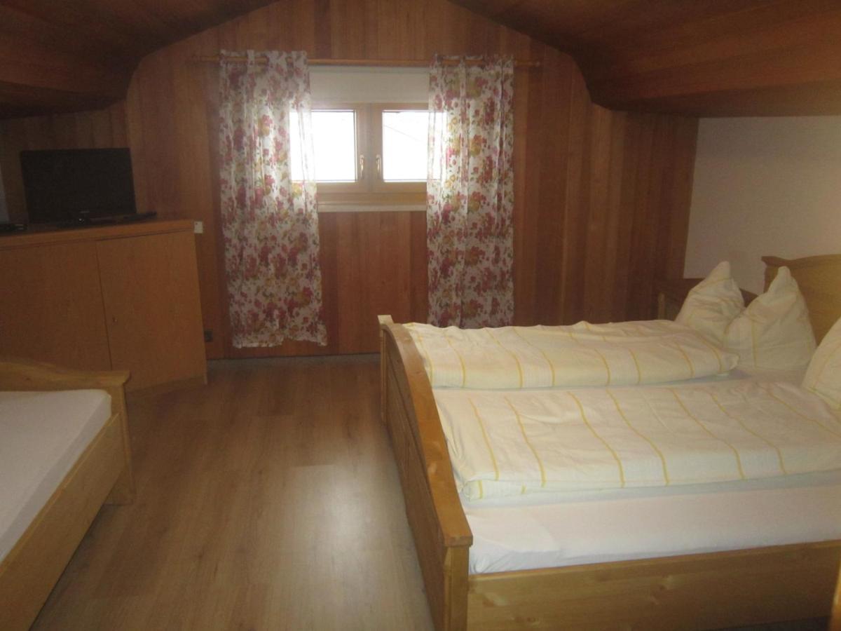 Hotel Garni Austermayer Traunreut Exterior foto